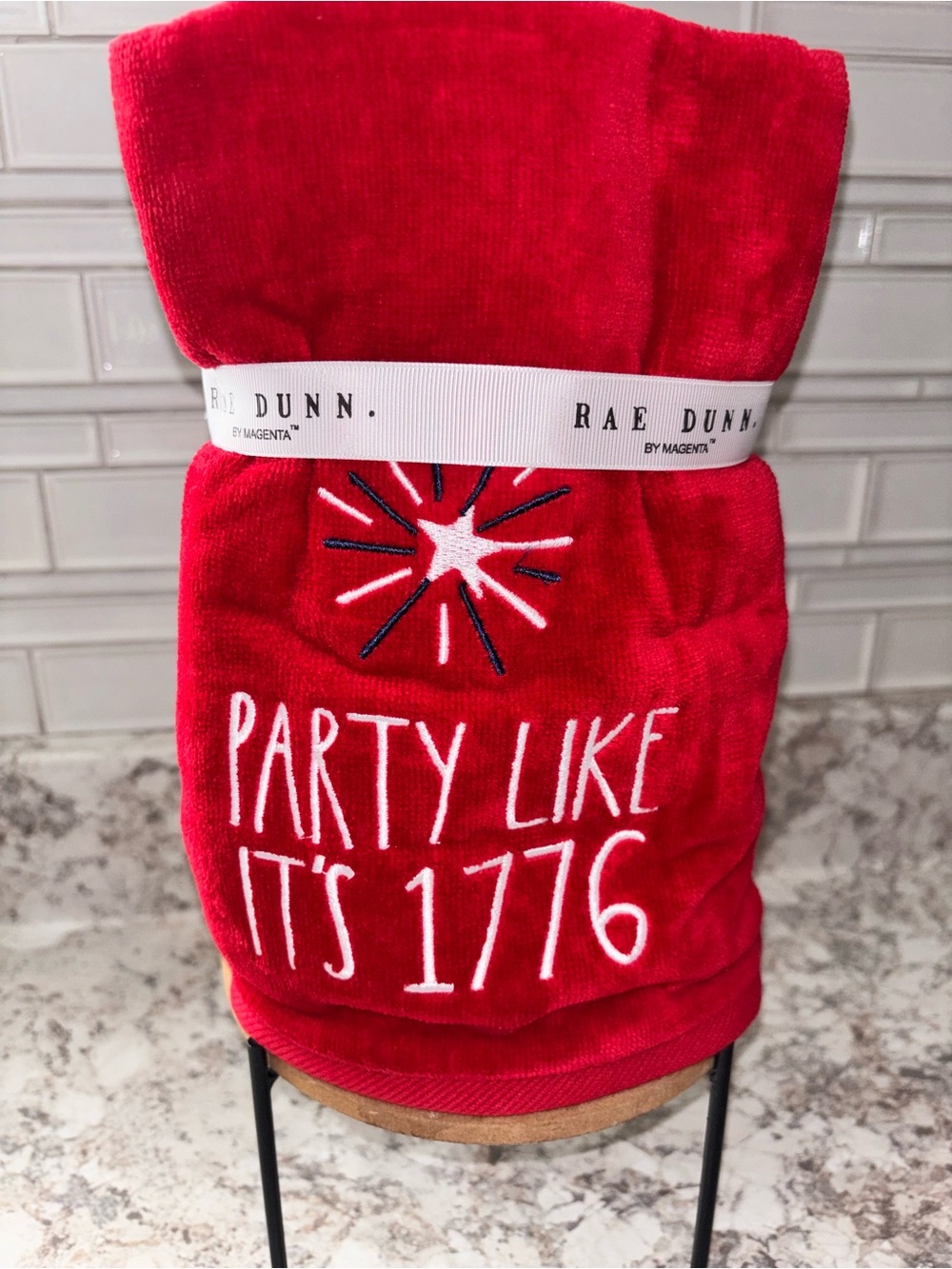 Rae Dunn Red Holiday Embroidered 'Party Like It's 1776' Hand Towel